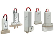 SMC小型化學(xué)液用直動(dòng)2?3通電磁閥 LVM